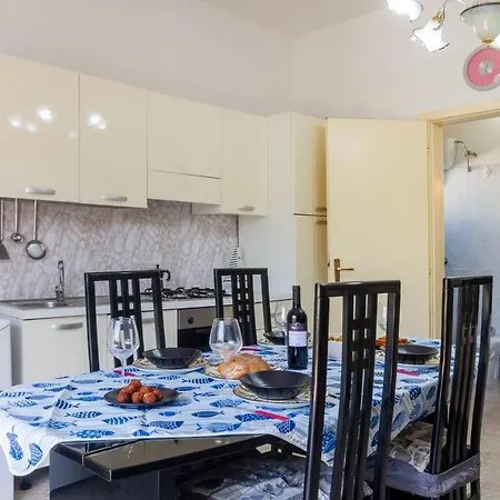 Air-Conditioned Studio Near The Sea With Wi-Fi Garden And Bike