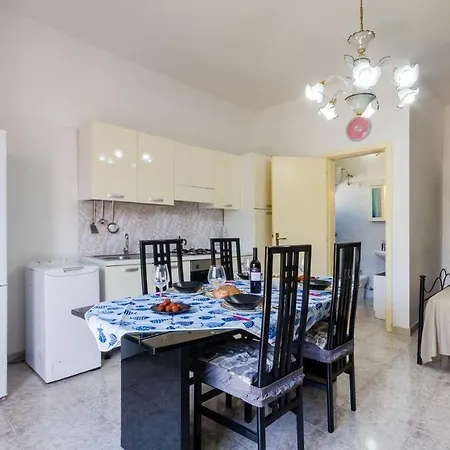 Holiday home Luxury With Swimming Pool In Torre Lapillo No4685