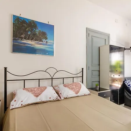 Luxury With Swimming Pool In Torre Lapillo No4685 Porto Cesareo